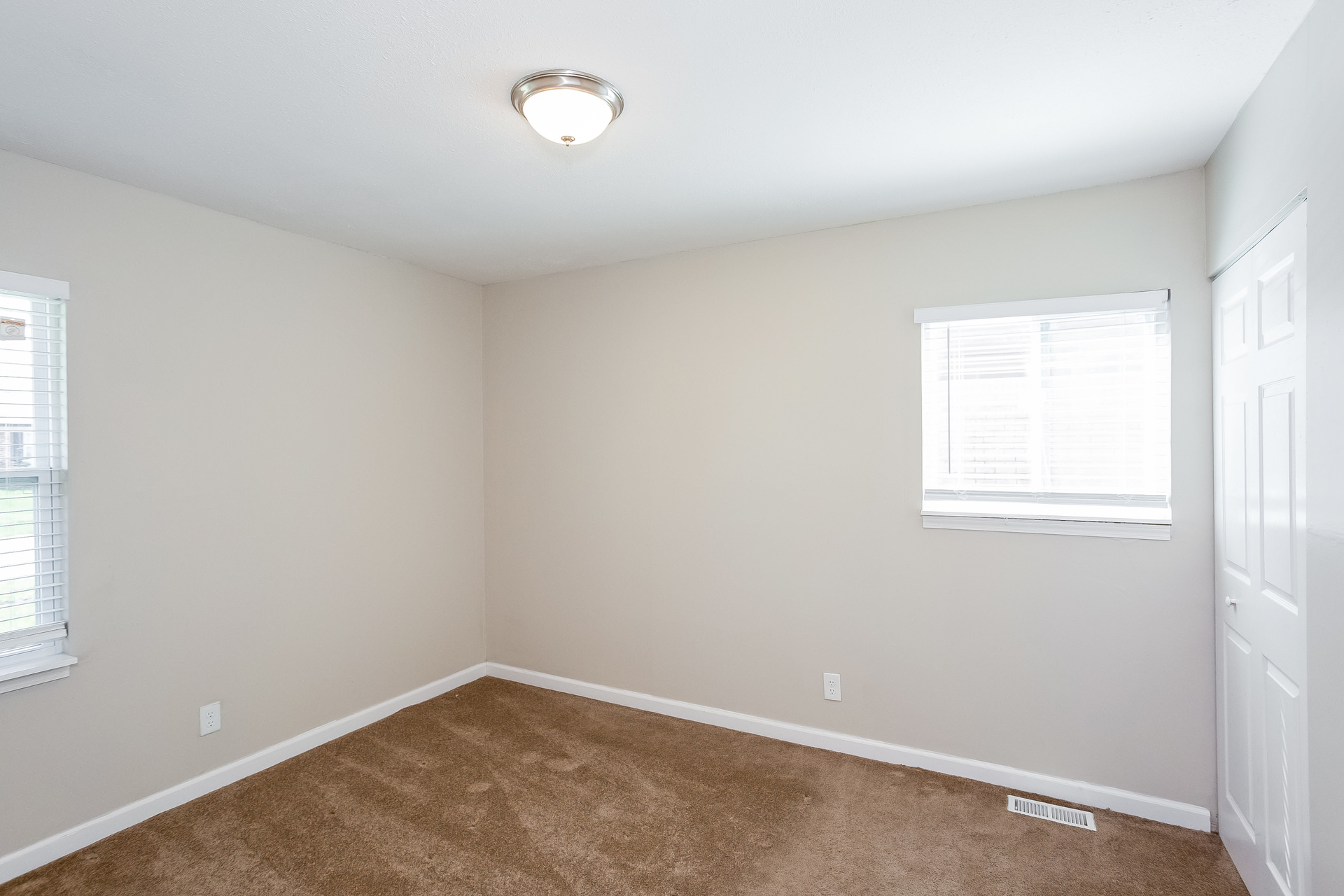 1338 Killian Drive Beech Grove, IN 46107 - Photo 13 of 16