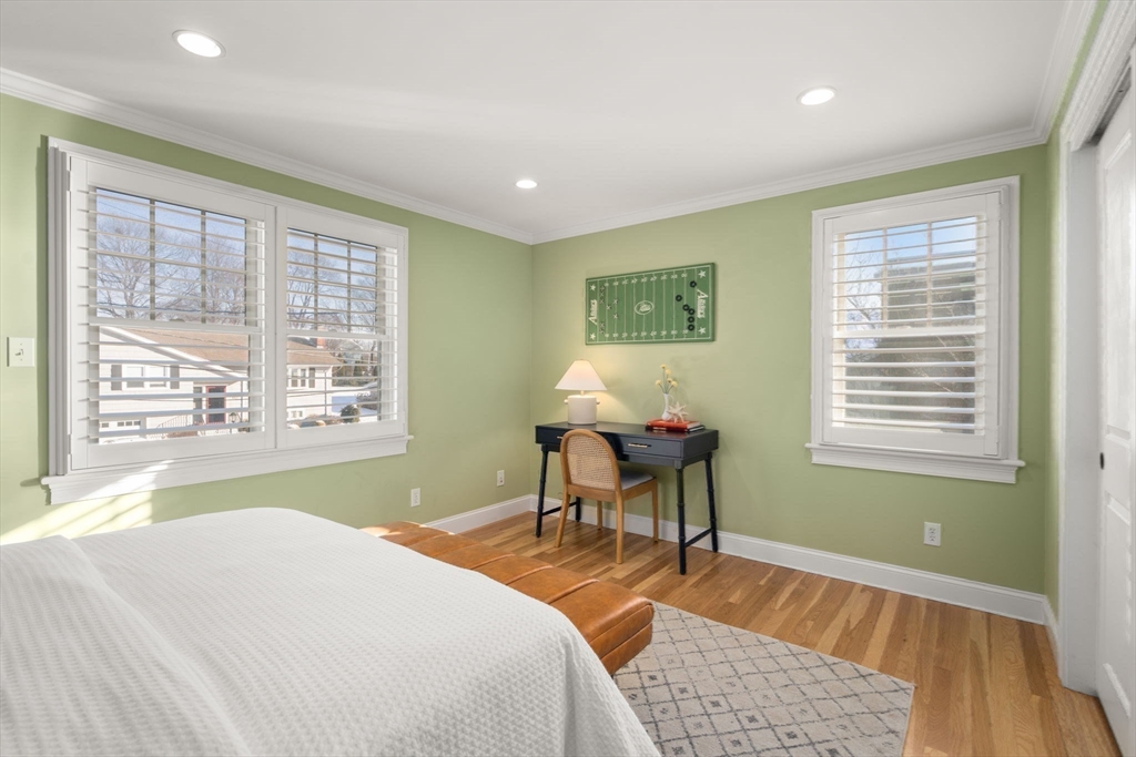 139 Woodbine Circle Needham, MA 02494 - Photo 23 of 33