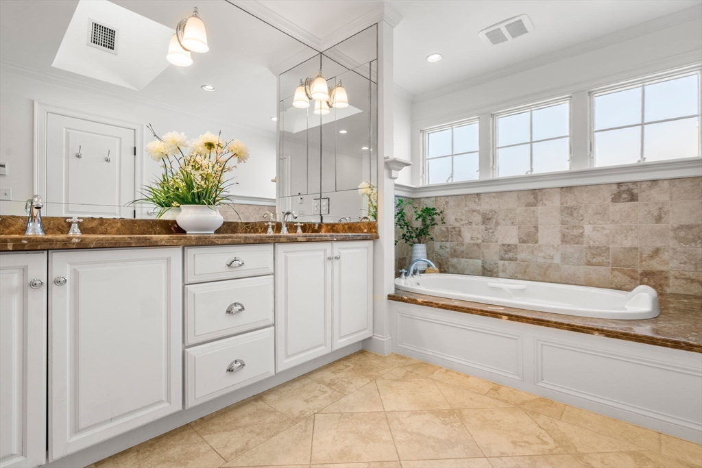 139 Woodbine Circle Needham, MA 02494 - Photo 29 of 33