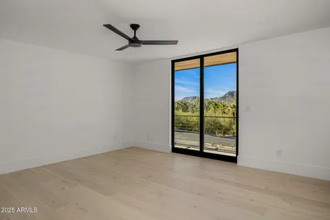 $6,950,000 | 5355 East Desert Vista Road, Paradise Valley, AZ 85253