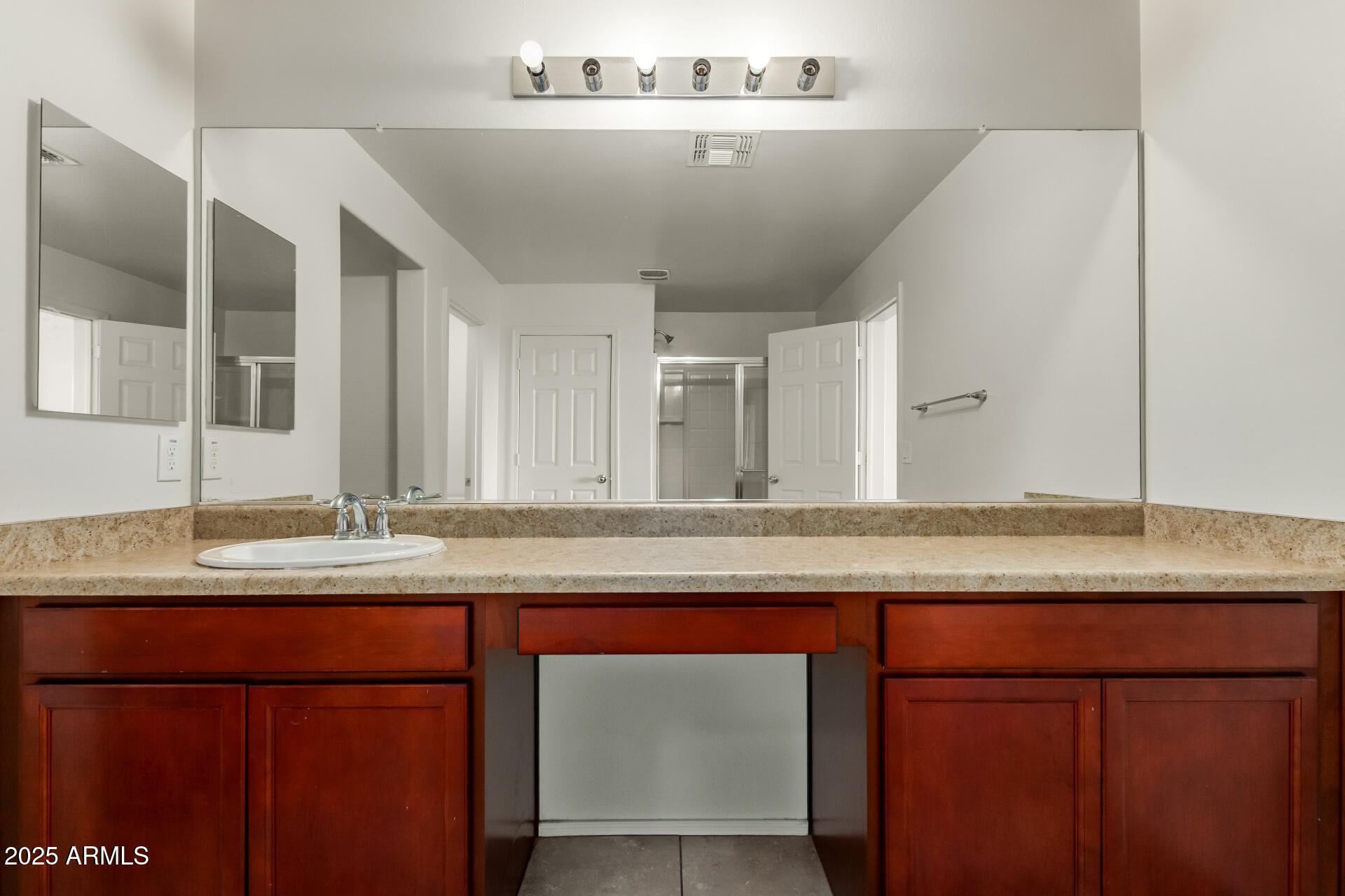11603 West Calavar Road El Mirage, AZ 85335 - Photo 17 of 38 Primary Bathroom