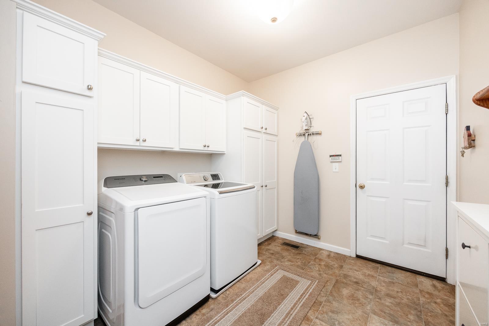 3454 Caton Run Crossing Shiloh, IL 62221 - Photo 15 of 46 Gallery Image 15