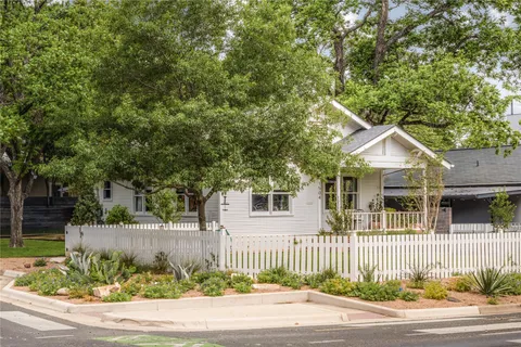 $1,250,000 | 1504 Bluebonnet Lane, Austin, TX 78704
