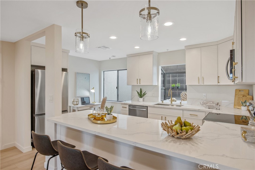 4600 Vía Dolce, Unit 206 Marina del Rey, CA 90292 - Photo 21 of 51