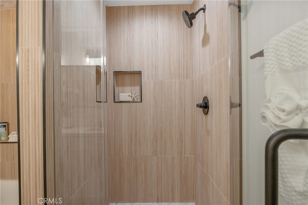 4600 Vía Dolce, Unit 206 Marina del Rey, CA 90292 - Photo 35 of 51