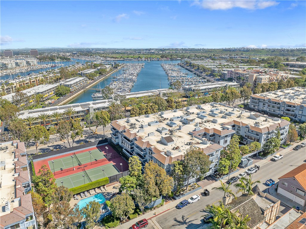 4600 Vía Dolce, Unit 206 Marina del Rey, CA 90292 - Photo 39 of 51