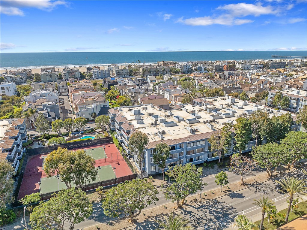 4600 Vía Dolce, Unit 206 Marina del Rey, CA 90292 - Photo 44 of 51