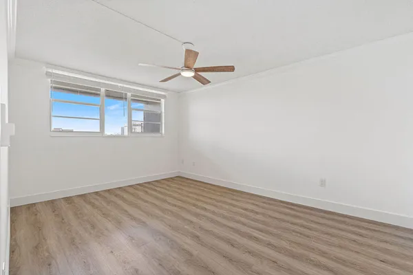 $2,000 | 1893 South Ocean Drive, Unit 503, Hallandale Beach, FL 33009