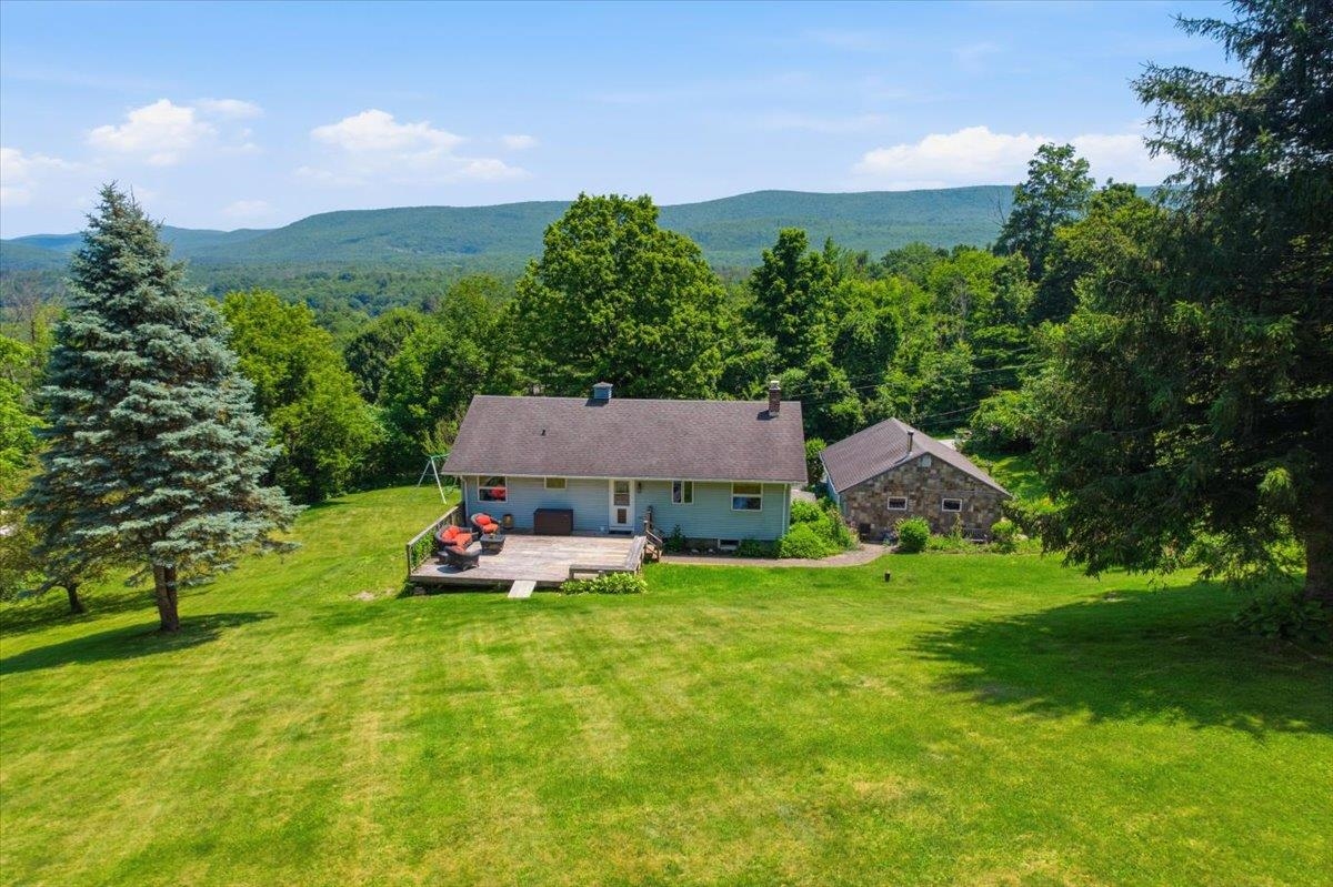 811 Middle Pownal Road Bennington, VT 05201 - Photo 32 of 37