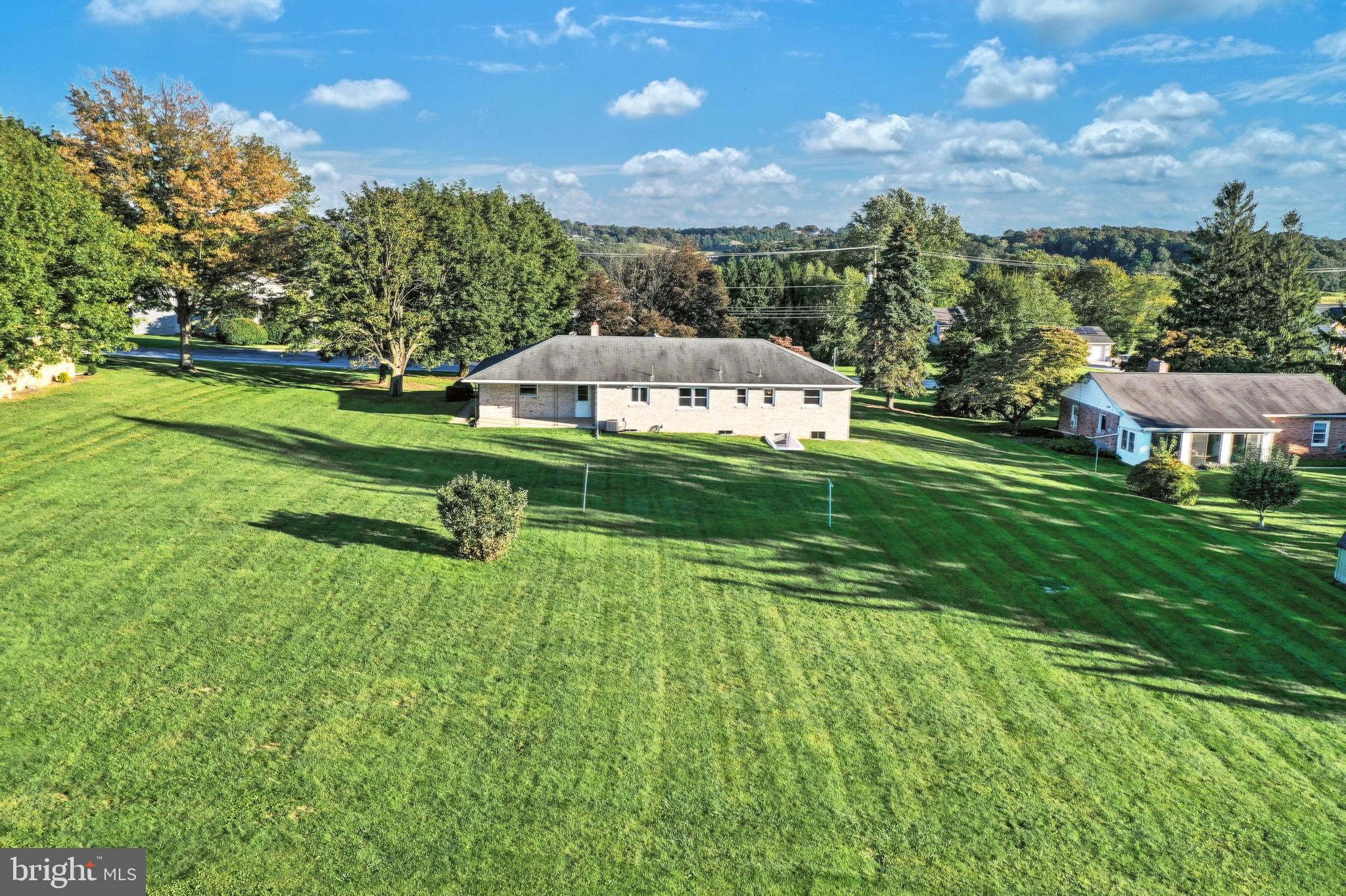 105 Manor Road Red Lion, PA 17356 - Photo 6 of 44 Gallery Image 6