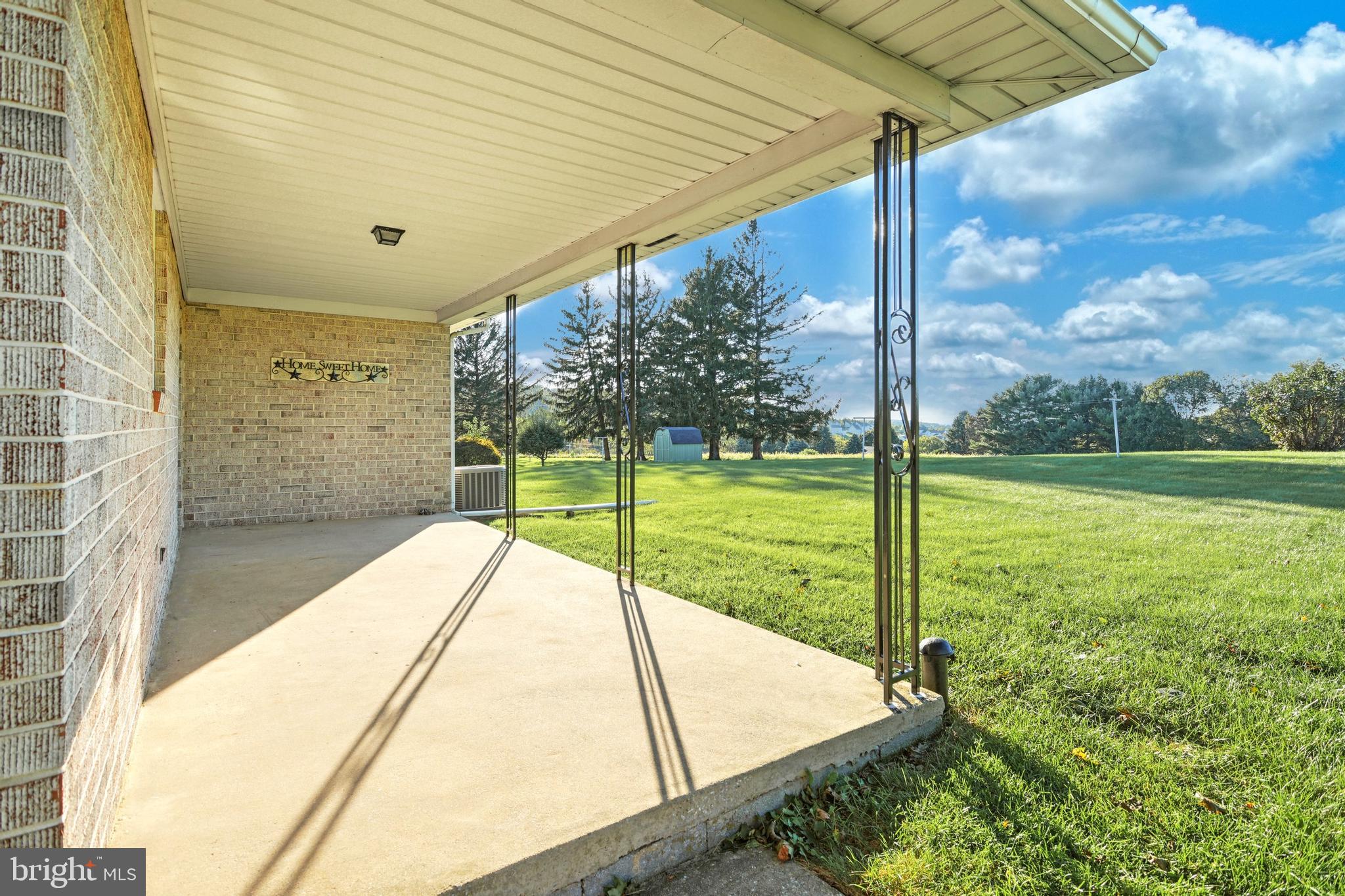 105 Manor Road Red Lion, PA 17356 - Photo 7 of 44 Gallery Image 7