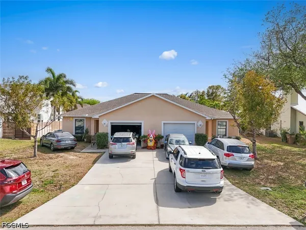 $450,000 | 146-148 Southeast 12th Street, Cape Coral, FL 33990