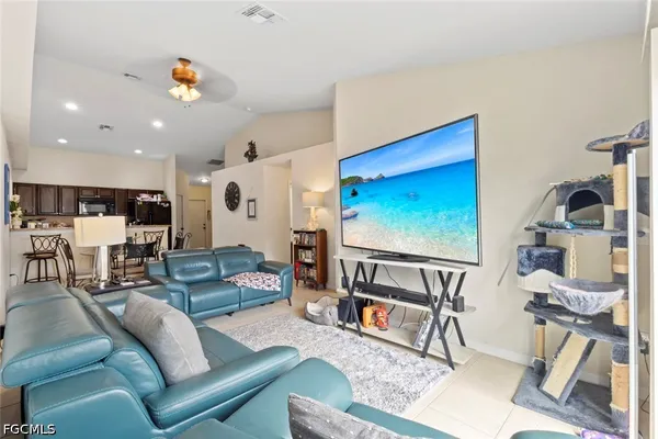 $450,000 | 146-148 Southeast 12th Street, Cape Coral, FL 33990