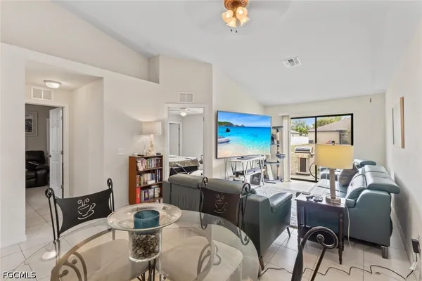 $450,000 | 146-148 Southeast 12th Street, Cape Coral, FL 33990