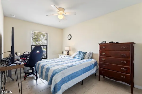 $450,000 | 146-148 Southeast 12th Street, Cape Coral, FL 33990