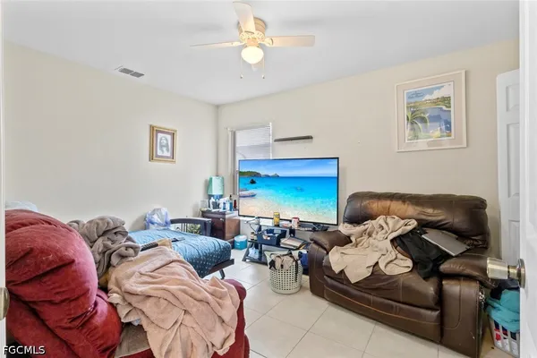 $450,000 | 146-148 Southeast 12th Street, Cape Coral, FL 33990