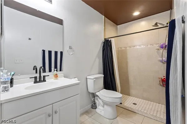 $450,000 | 146-148 Southeast 12th Street, Cape Coral, FL 33990