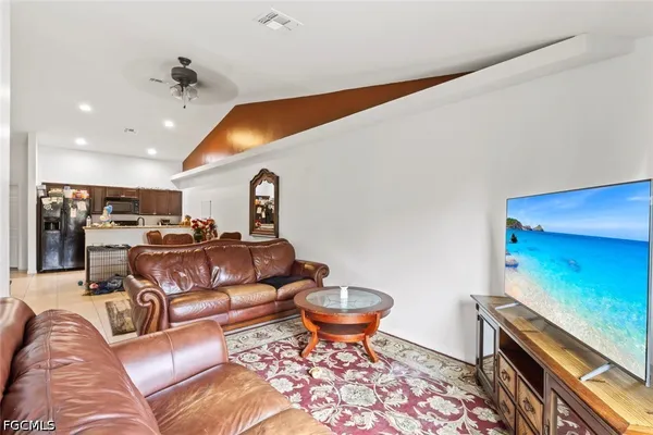 $450,000 | 146-148 Southeast 12th Street, Cape Coral, FL 33990