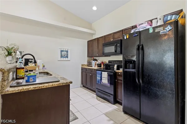 $450,000 | 146-148 Southeast 12th Street, Cape Coral, FL 33990