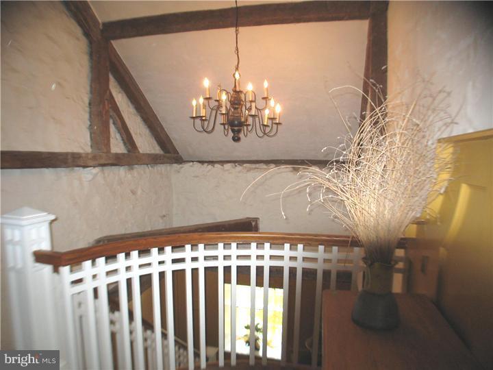 607 South Valley Forge Road Wayne, PA 19087 - Photo 15 of 25 Hallway