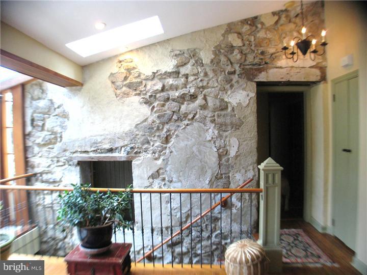 607 South Valley Forge Road Wayne, PA 19087 - Photo 10 of 25