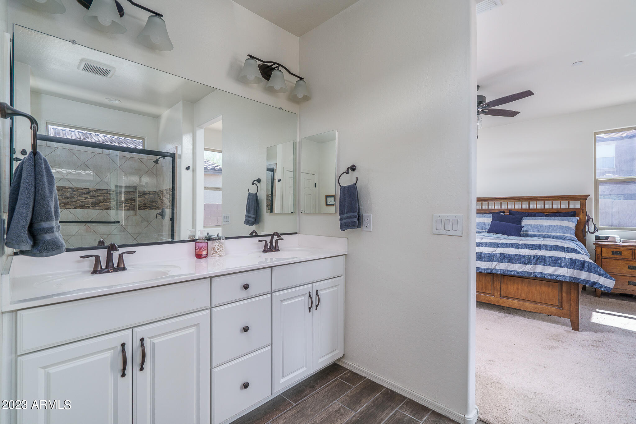 21241 West Granada Road Buckeye, AZ 85396 - Photo 11 of 34 11) MASTER BATH