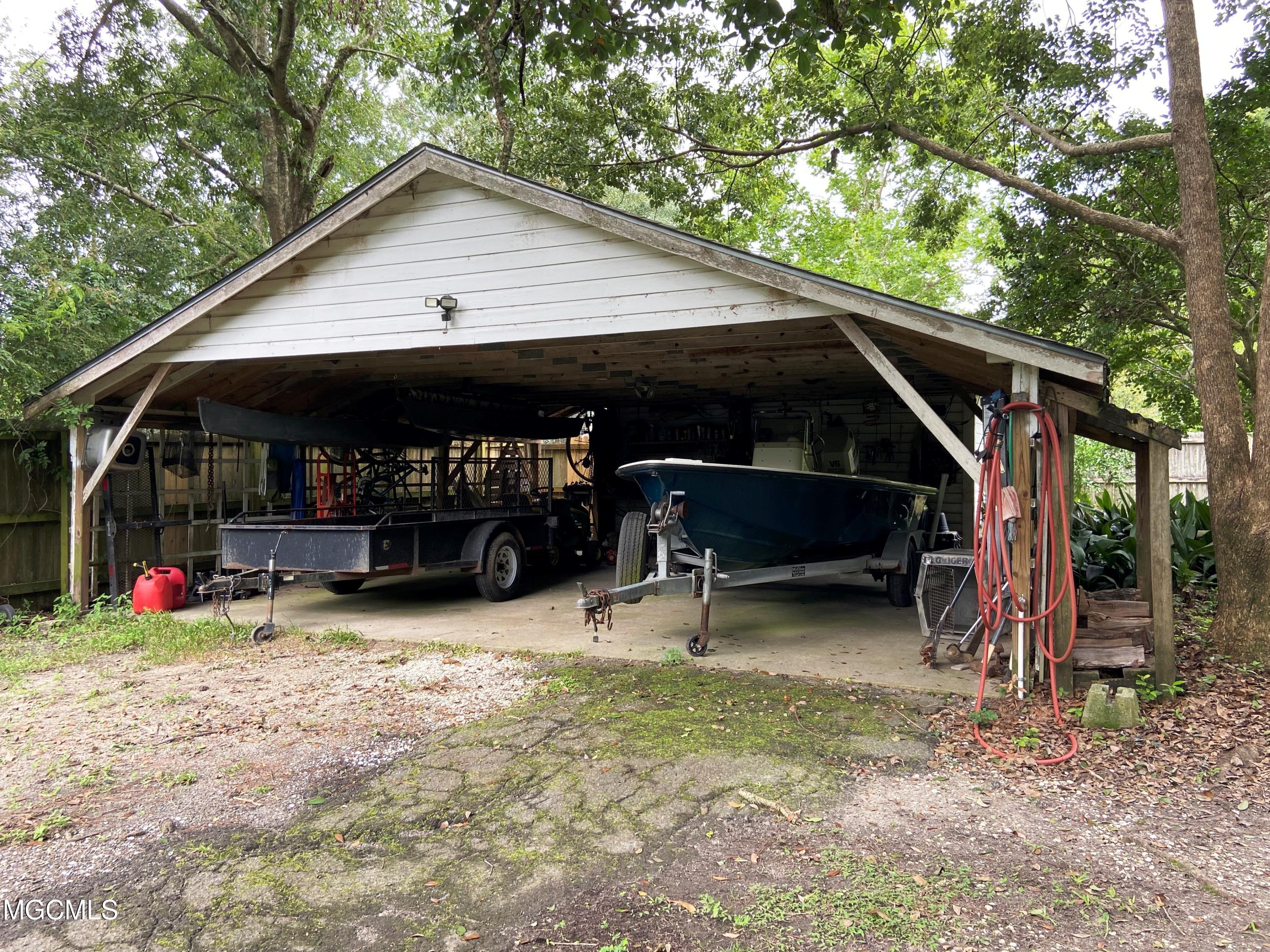 5012 Beardslee Street Moss Point, MS 39563 - Photo 39 of 43 IMG_4011