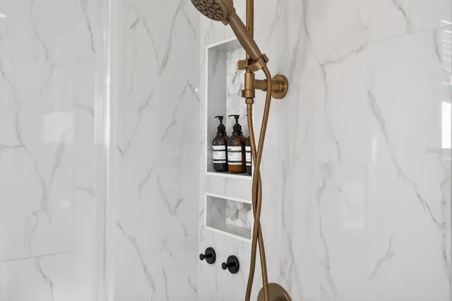 $459,000 | 11427 Emerald Shore Drive, Riverview, FL 33579