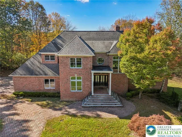 $1,150,000 | 441 Hidden Lake Drive, East Stroudsburg, PA 18302