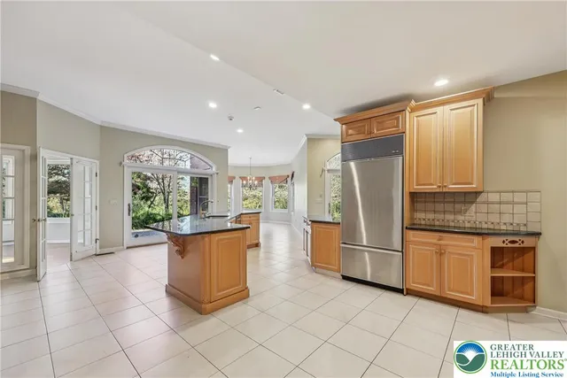 a view of livingroom with window