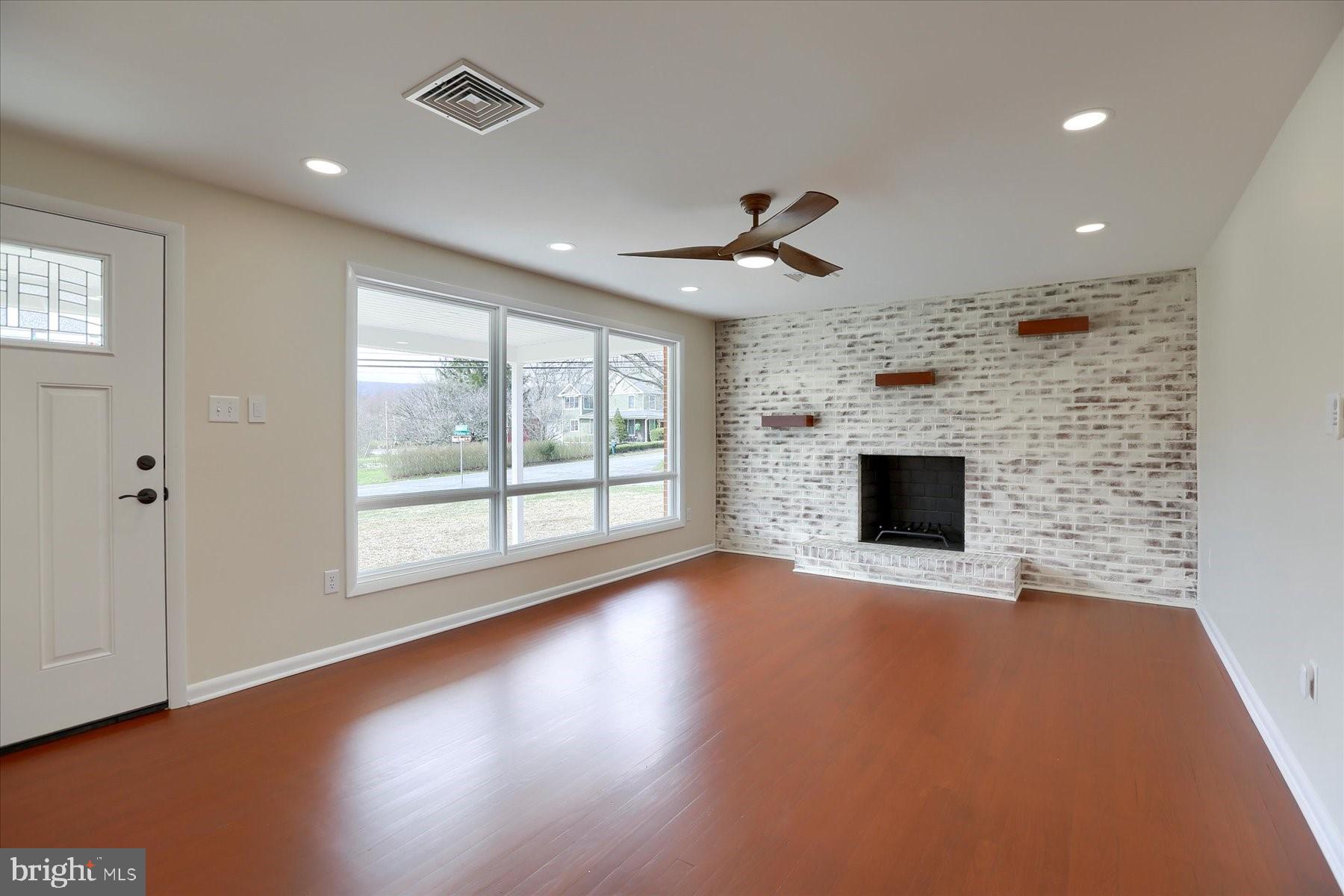 673 Piketown Road Harrisburg, PA 17112 - Photo 9 of 43 Gallery Image 9