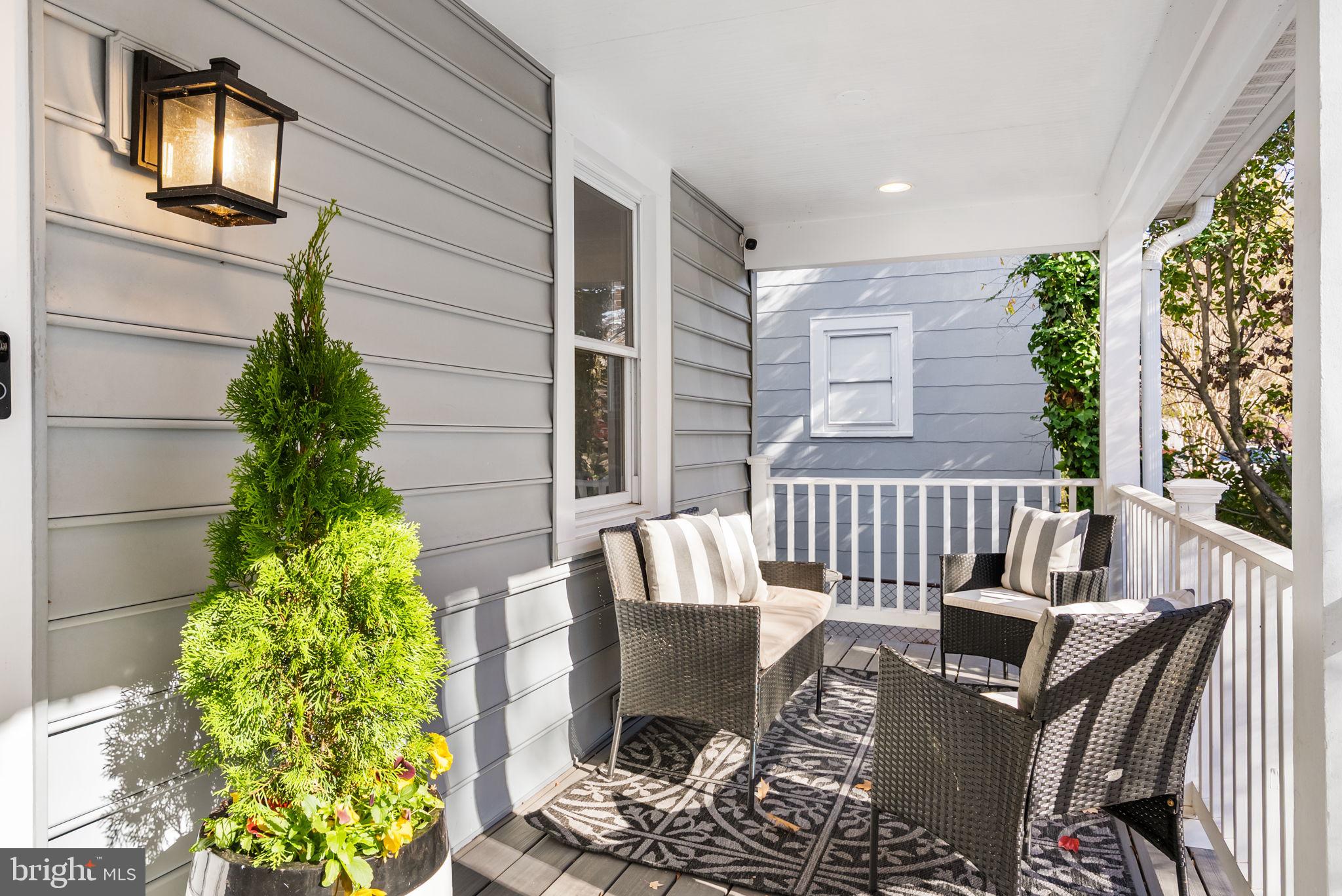 4613 8th Road South Arlington, VA 22204 - Photo 3 of 59 Front Porch