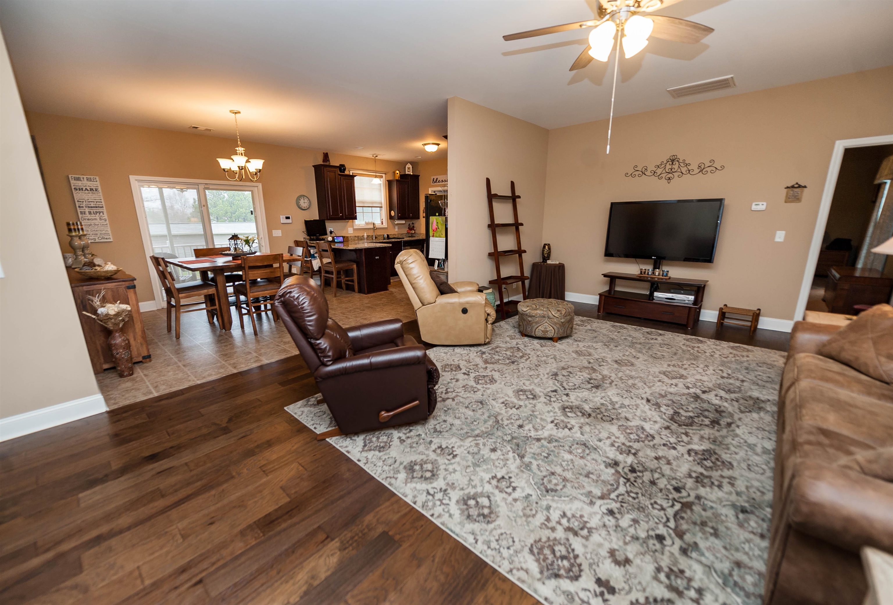 520 Dillon Street Chesnee, SC 29323 - Photo 3 of 29