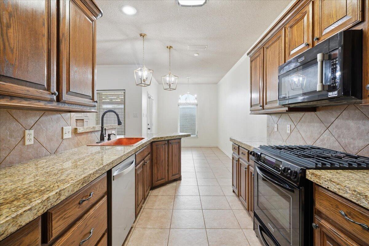 5620 100th Street Lubbock, TX 79424 - Photo 12 of 45 12-011_NM107984