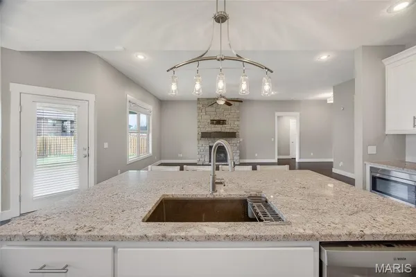 $495,000 | 853 Apollo Court, Nixa, MO 65714