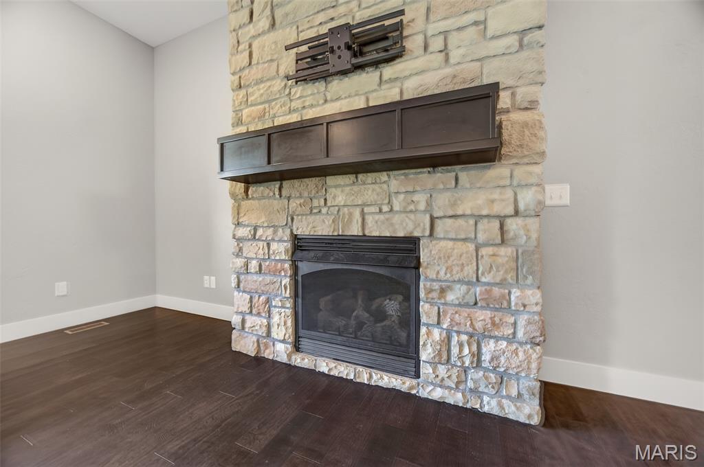 853 Apollo Court Nixa, MO 65714 - Photo 4 of 70