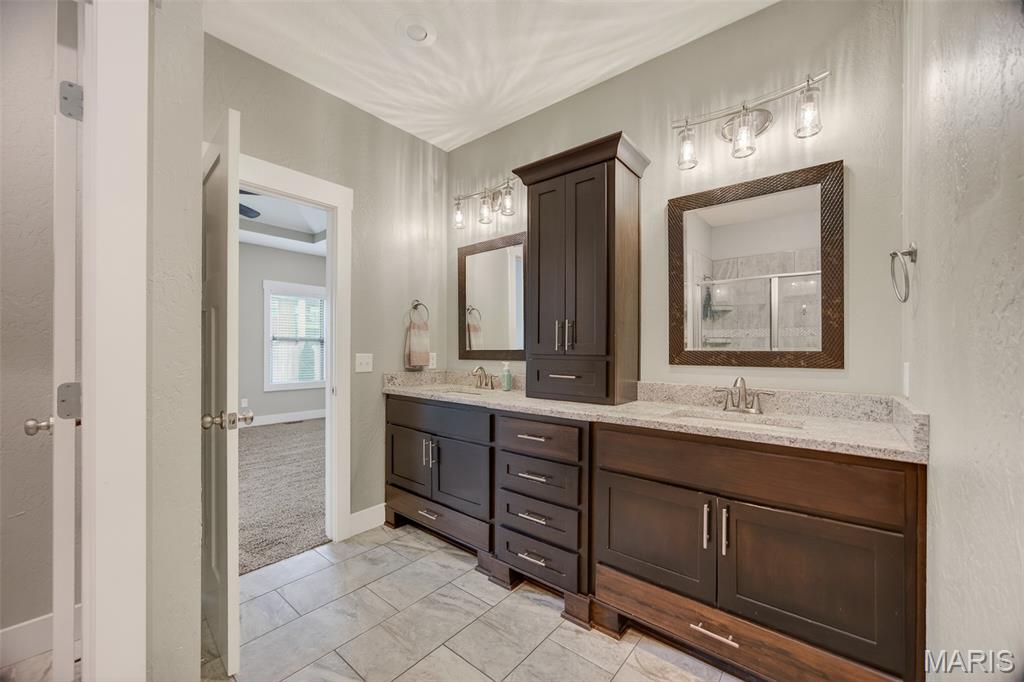 853 Apollo Court Nixa, MO 65714 - Photo 6 of 70