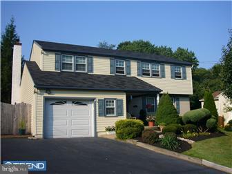 744 Parmentier Road Warminster, PA 18974 - Photo 1 of 12 Exterior Front