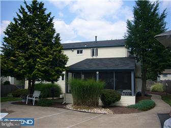 744 Parmentier Road Warminster, PA 18974 - Photo 12 of 12 Exterior Back