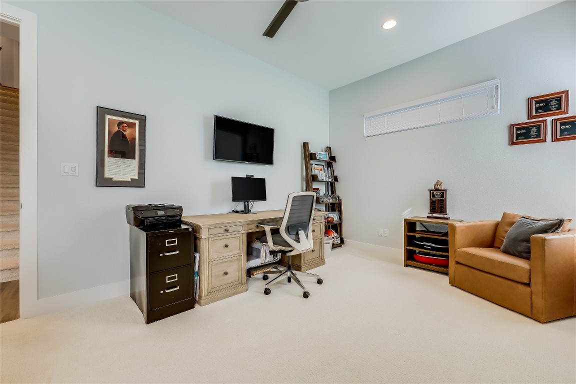 Undisclosed Address Point Venture, TX 78645 - Photo 22 of 40 a view of workspace with lounge chair
