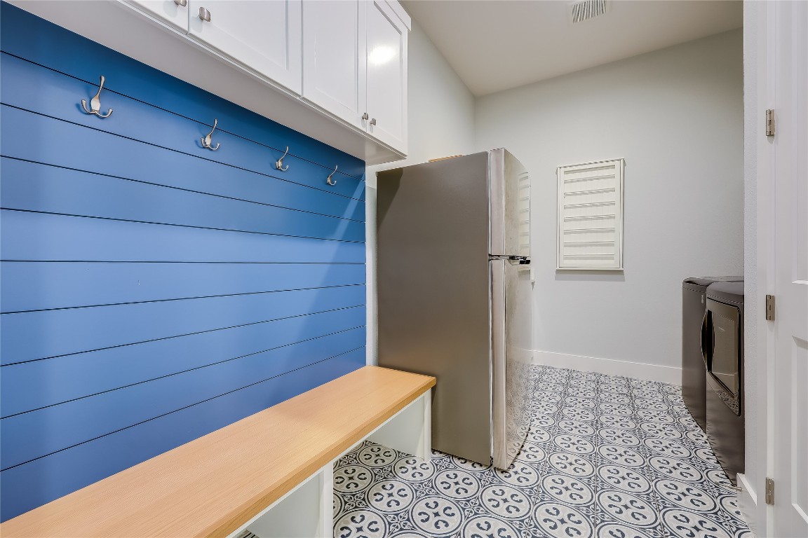 Undisclosed Address Point Venture, TX 78645 - Photo 10 of 40 a view of walk in closet