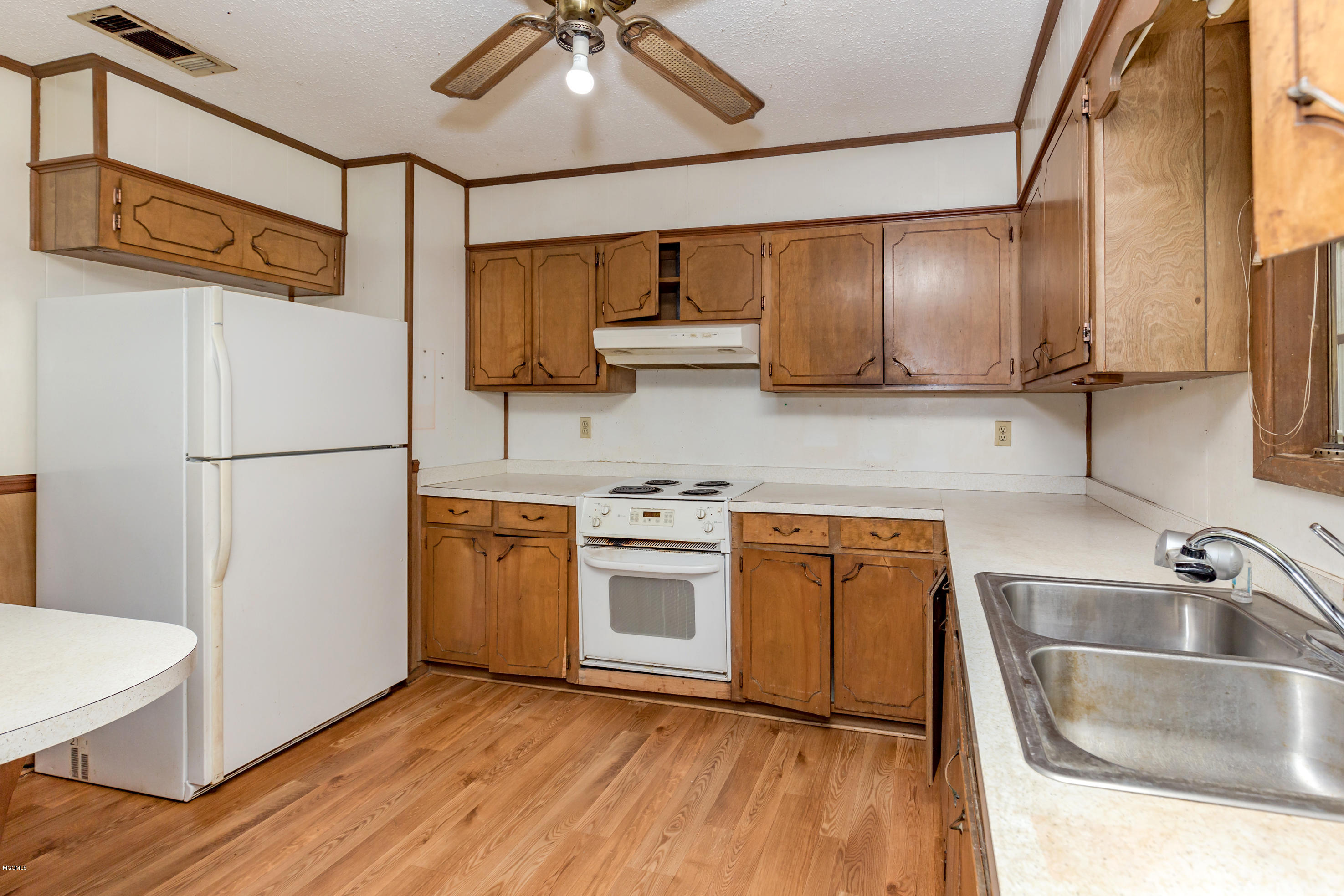 5705 Quave Road Vancleave, MS 39565 - Photo 14 of 44 _MG_1064