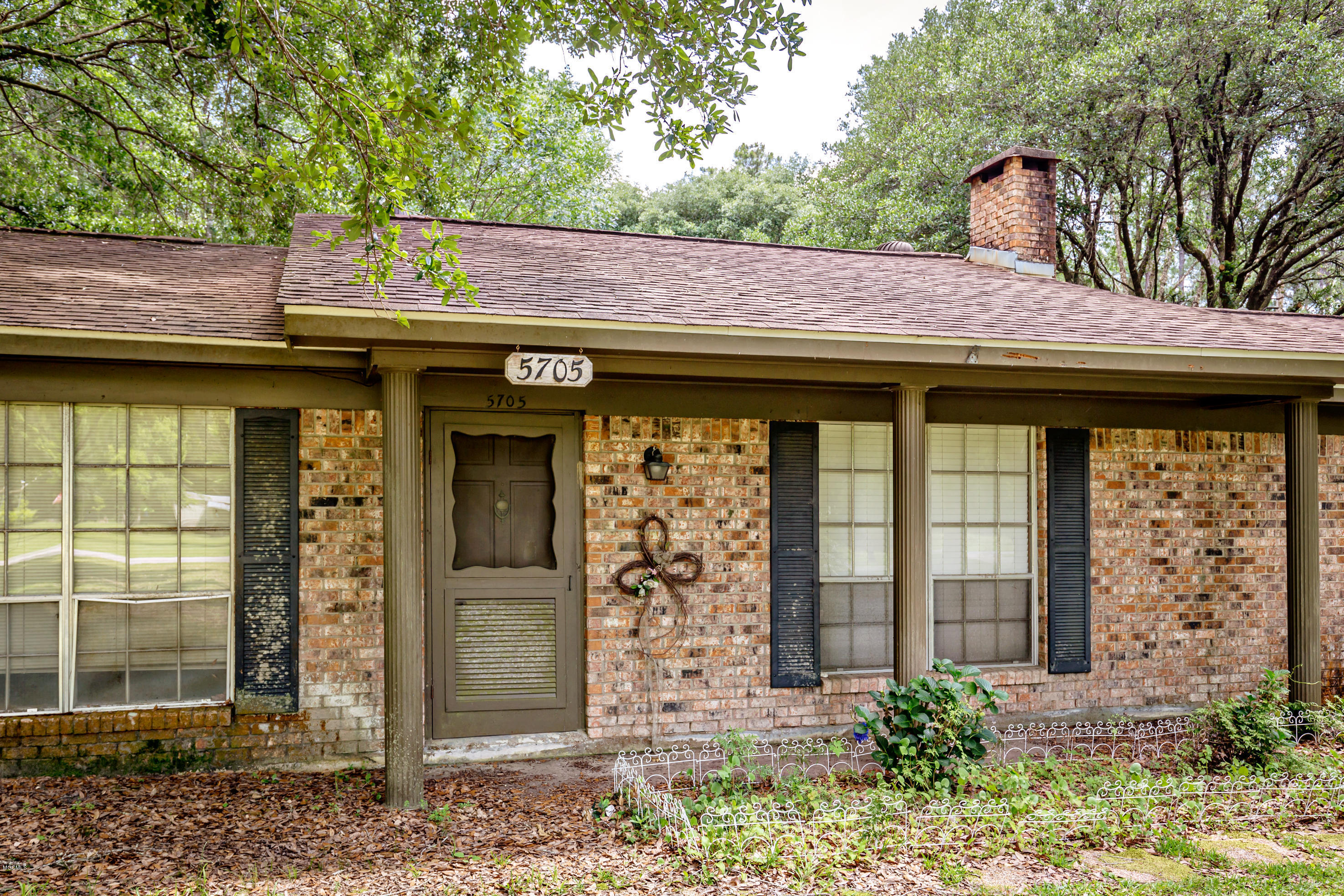 5705 Quave Road Vancleave, MS 39565 - Photo 3 of 44 _MG_1030
