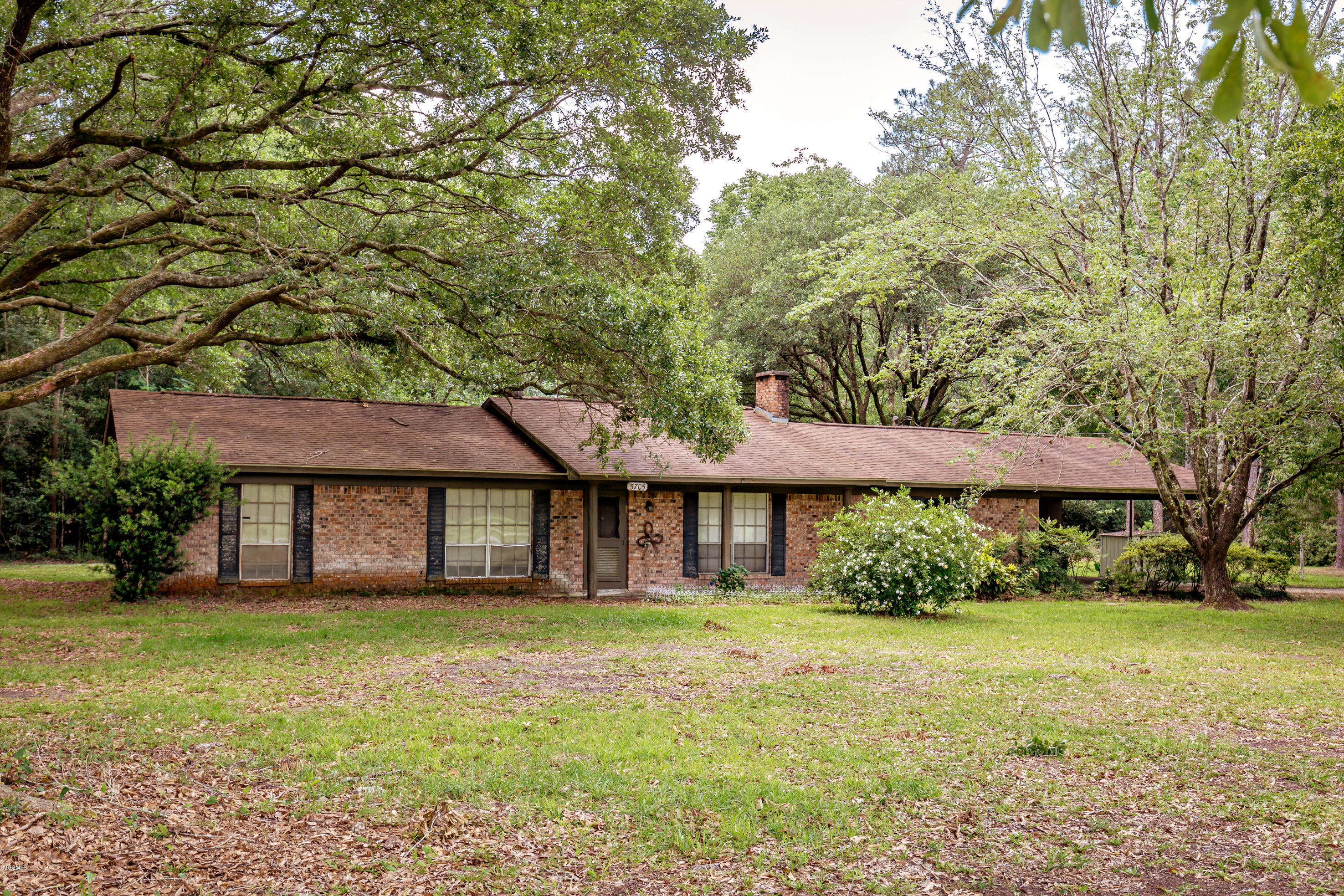 5705 Quave Road Vancleave, MS 39565 - Photo 5 of 44 _MG_1036