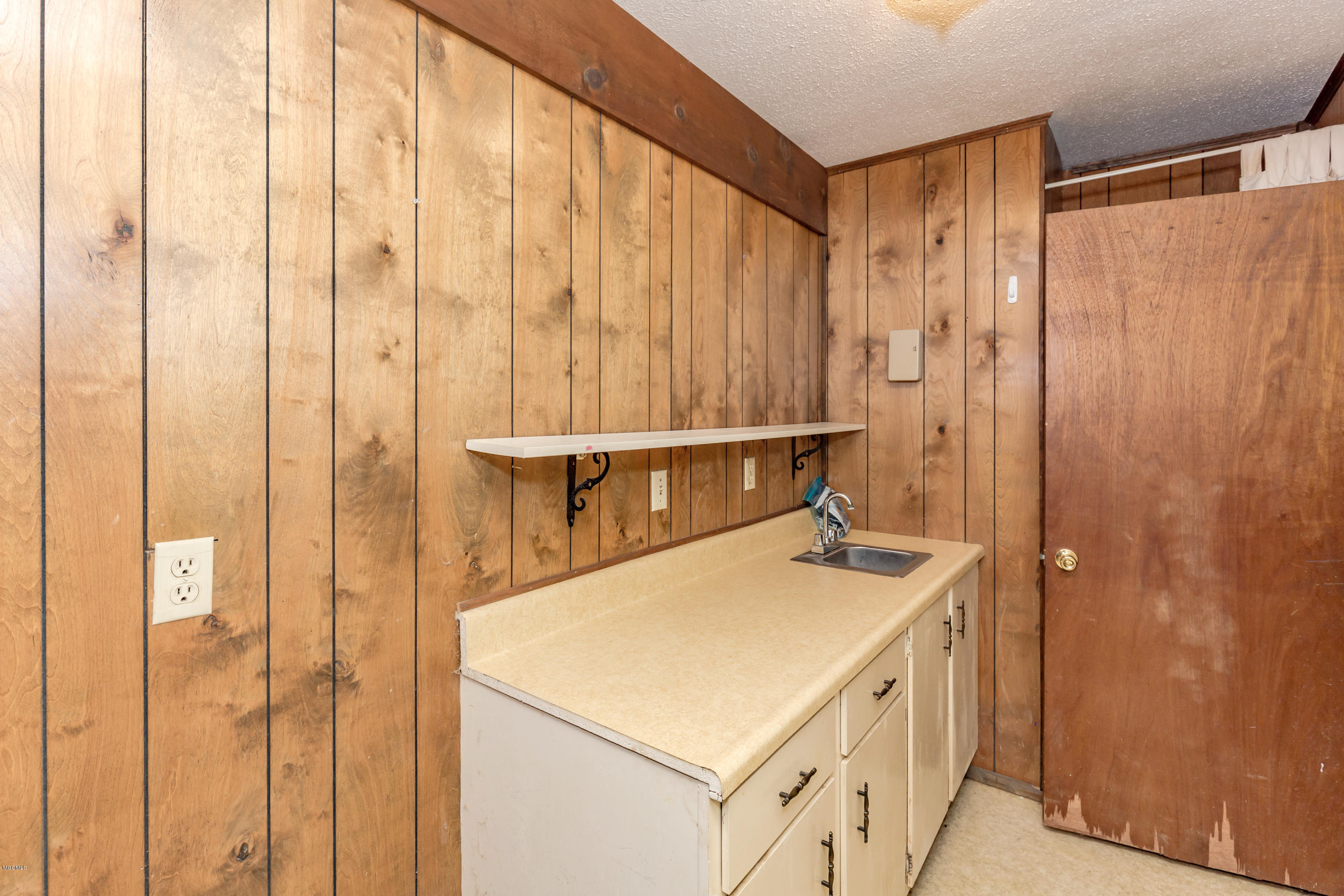 5705 Quave Road Vancleave, MS 39565 - Photo 9 of 44 _MG_1059