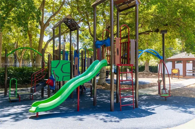 $3,700 | 2000 Towerside Terrace, Unit 711, Miami, FL 33138