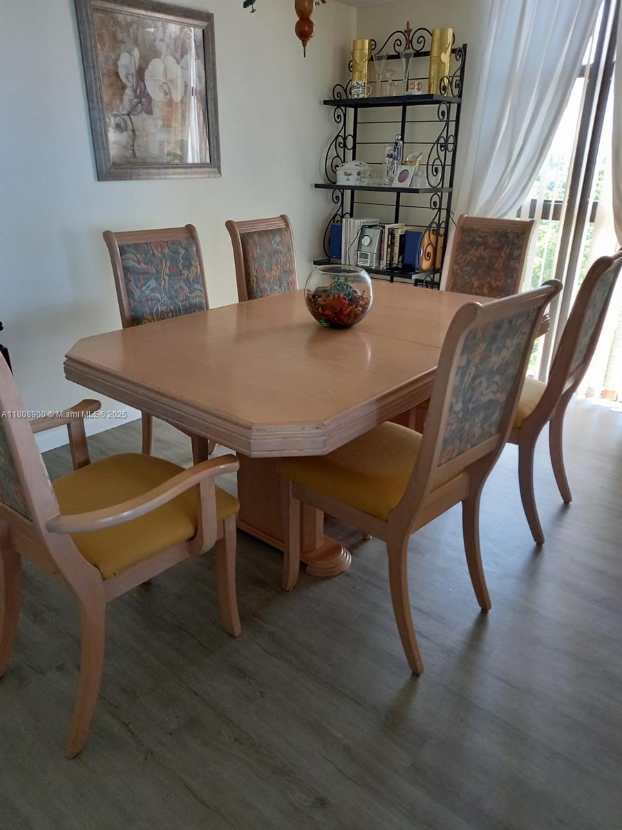 2000 Towerside Terrace, Unit 711 Miami, FL 33138 - Photo 5 of 39