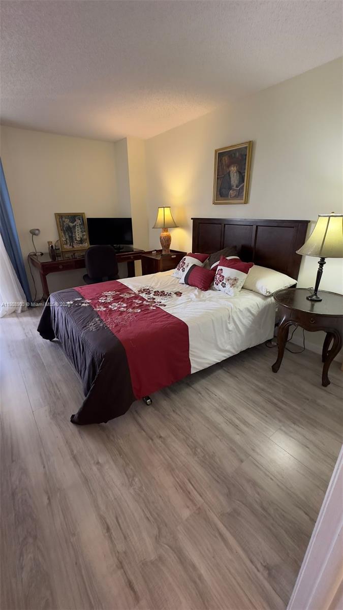 2000 Towerside Terrace, Unit 711 Miami, FL 33138 - Photo 9 of 39