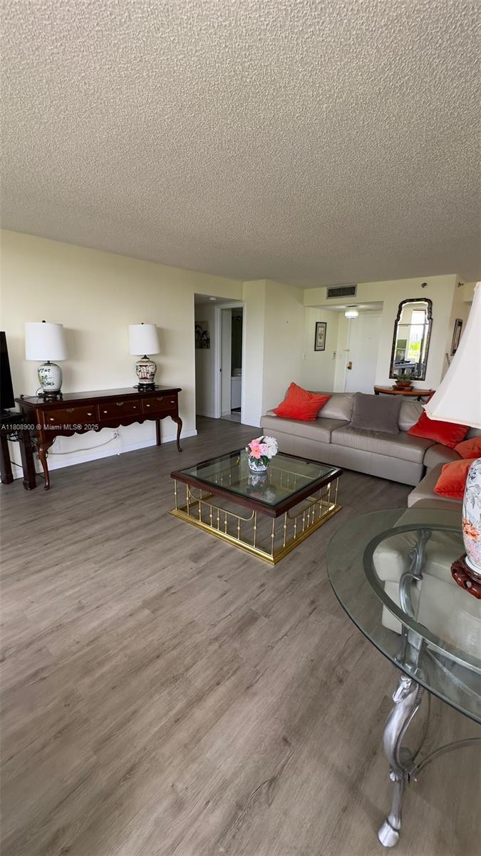 2000 Towerside Terrace, Unit 711 Miami, FL 33138 - Photo 10 of 39