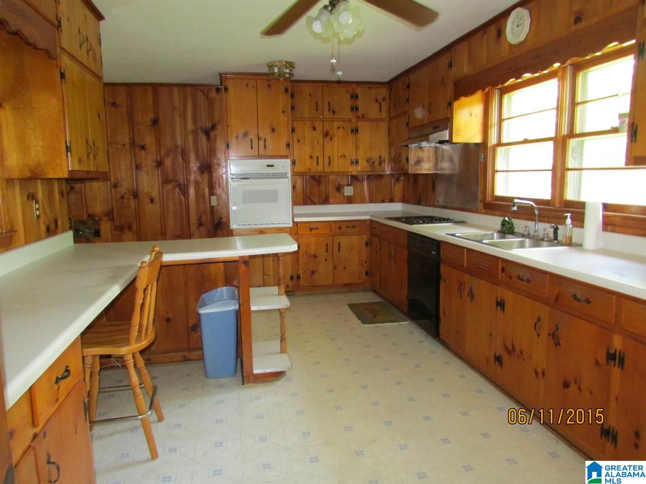 904 Argos Avenue Weaver, AL 36277 - Photo 13 of 31